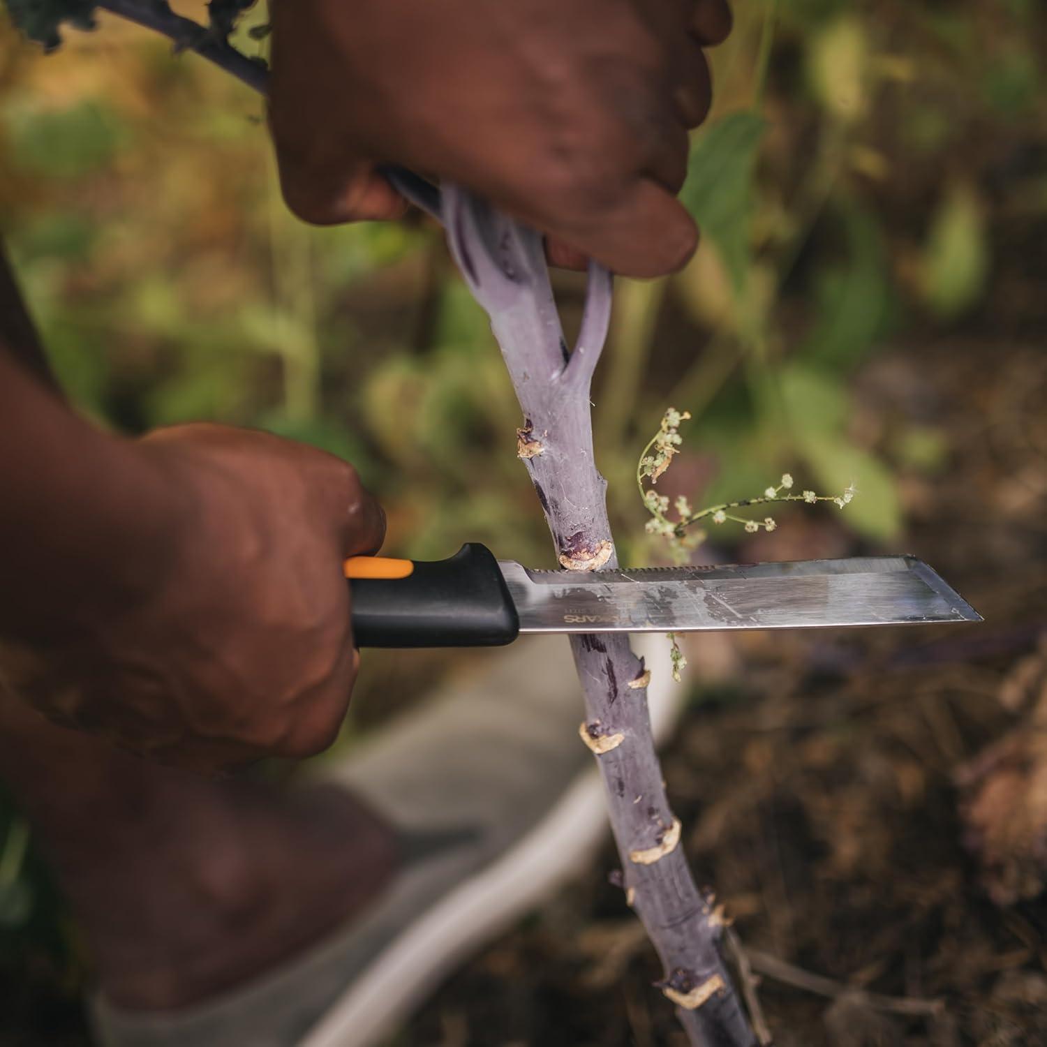 imageFiskars Harvesting Knife with Serrated Edge Gardening Hand Tool with Flat Tip Blade and Sheath Perfect for Thick Stalks and Stems6