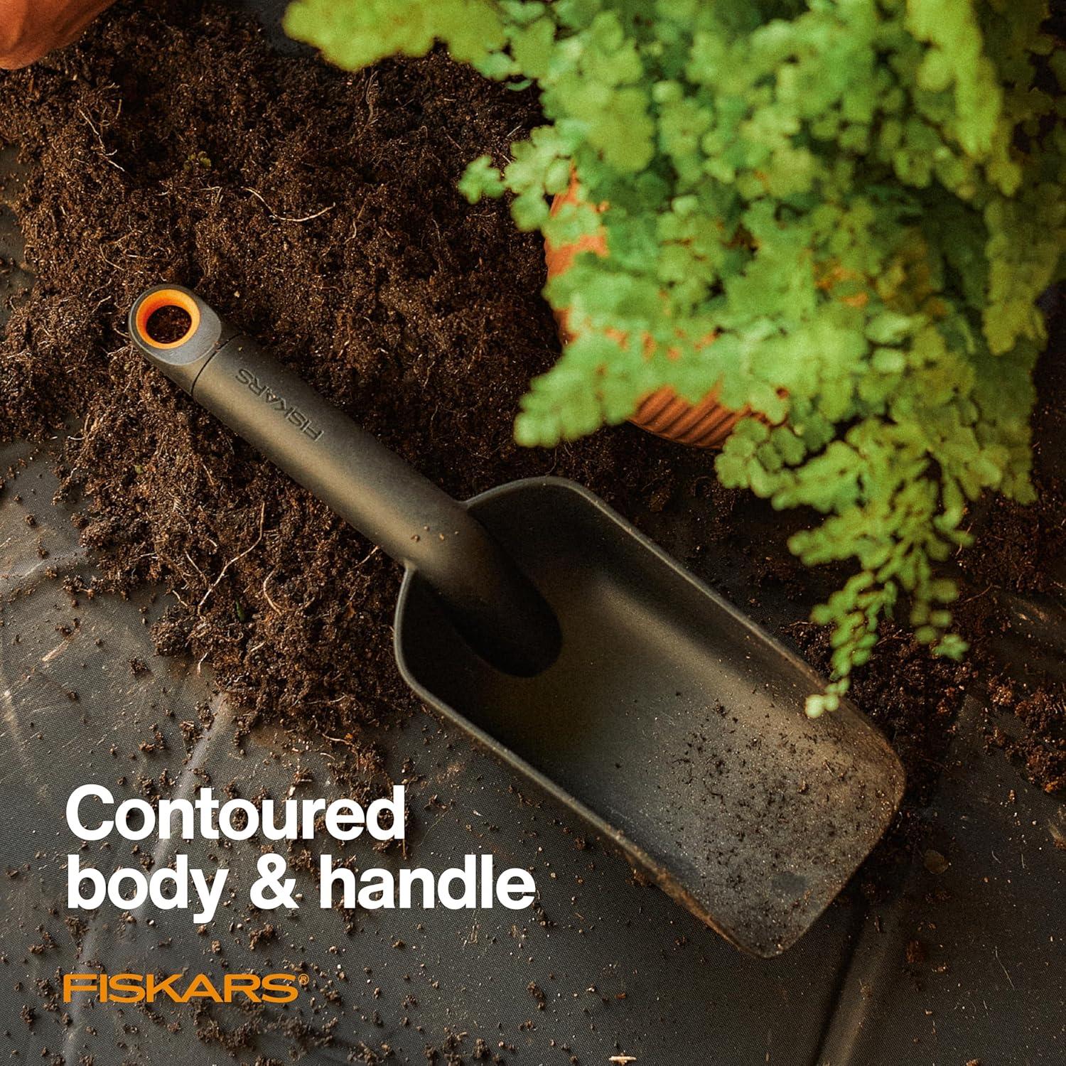 imageFiskars Soil Scoop for Potting and Transplanting Garden Tool Indoor Gardening Made with Recycled Plastic 15 Cups15 cup