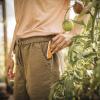 imageFiskars Folding Knife for Produce Harvesting Foldable Gardening Hand Tool with Ergonomic Design