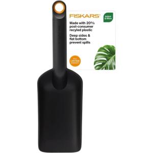 imageFiskars Soil Scoop for Potting and Transplanting Garden Tool Indoor Gardening Made with Recycled Plastic 15 Cups15 cup