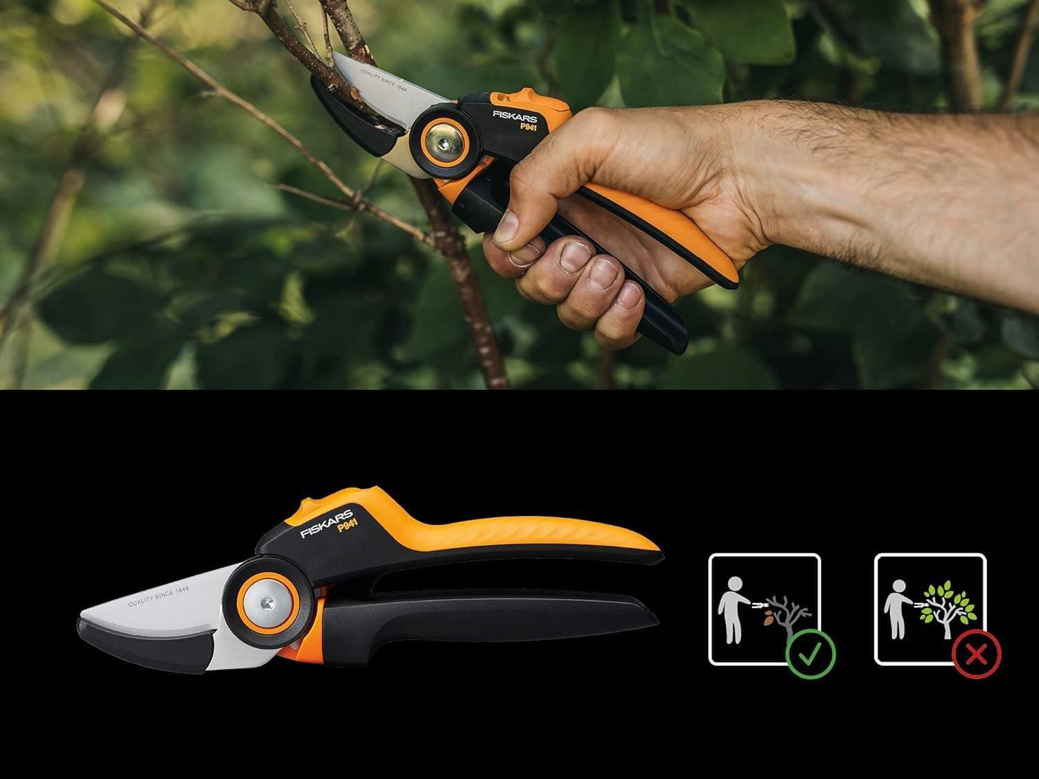 imageFiskars Bypass Garden Pruners L XSeries PowerGear P961 with Rolling Handle for Fresh Branches and Twigs NonStick Coated Stainless Steel Blades Length 222 cm BlackOrange 1057175Xseries P941