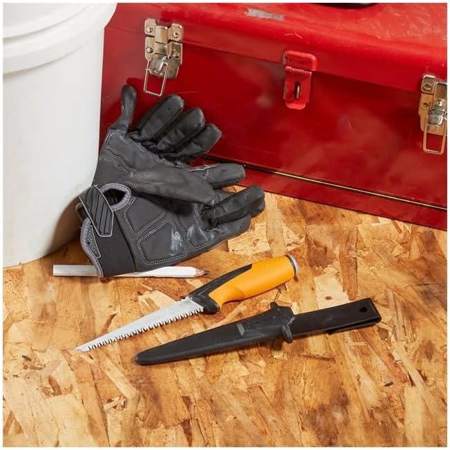 imageFiskars Pro POWER TOOTH Compact Utility Hand Saw 6 in bladeJab Hand Saw