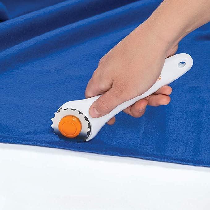 imageFiskars 45mm Rotary Blade 2Pack Replacement Blades for Rotary Cutters Precision Cutting for Quilting and Sewing1 Pack  Premium