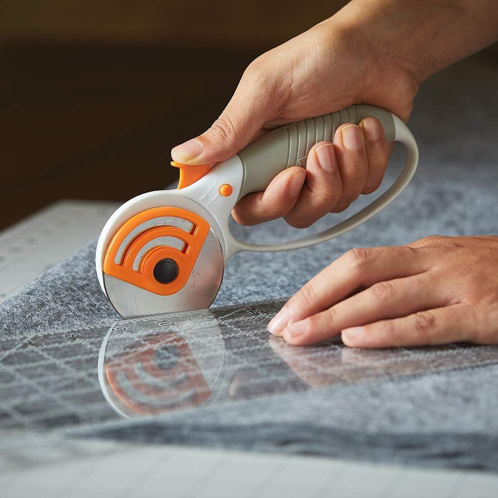 imageFiskars Crafts 1901601001 HeavyDuty Comfort Loop Rotary Cutter 65 mm