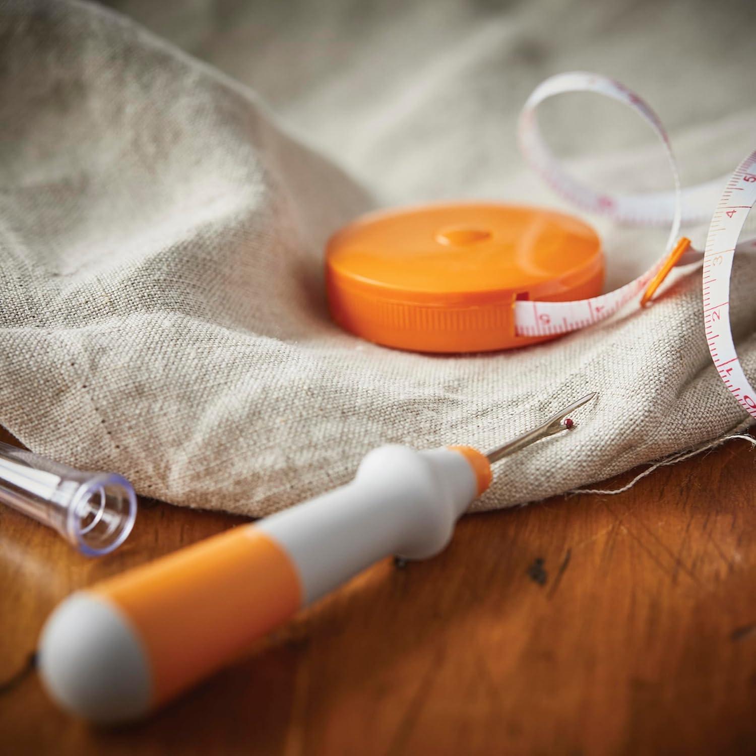 imageFiskars Seam Ripper and Measuring Tape Set15 m